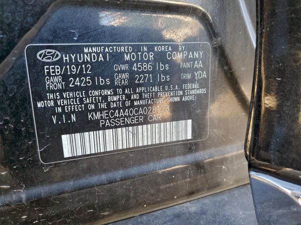 2012 HYUNDAI SONATA Middle level
