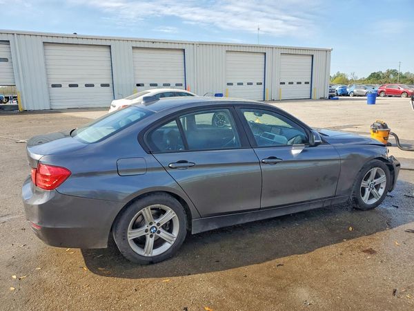 2013 BMW 320 SA