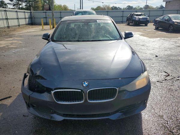 2013 BMW 320 SA