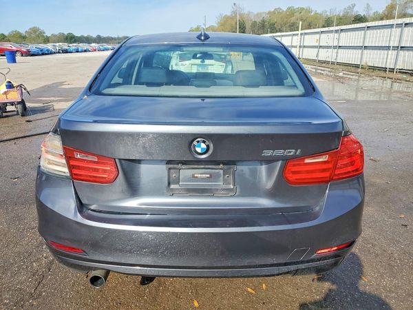 2013 BMW 320 SA