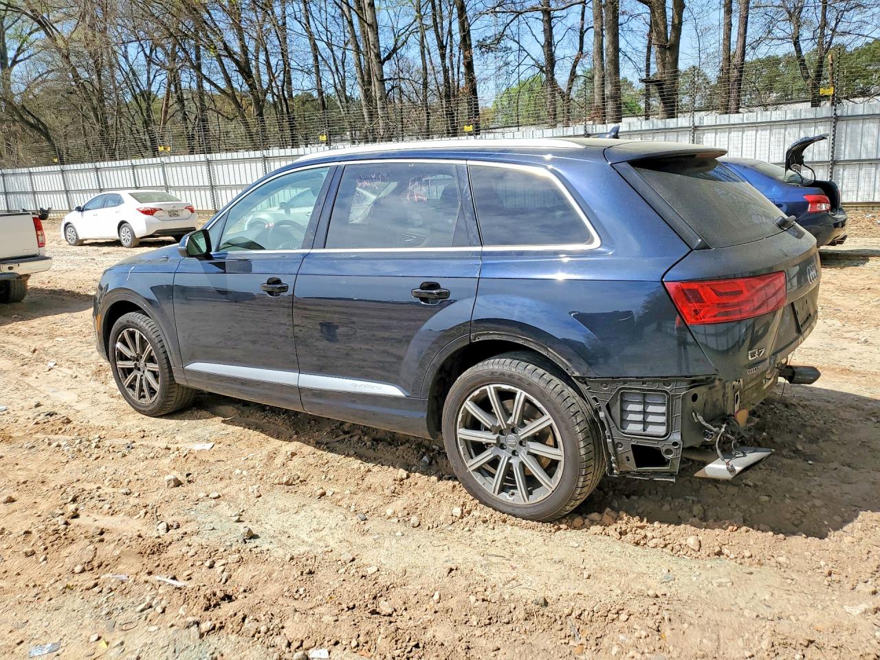 2017 AUDI Q7