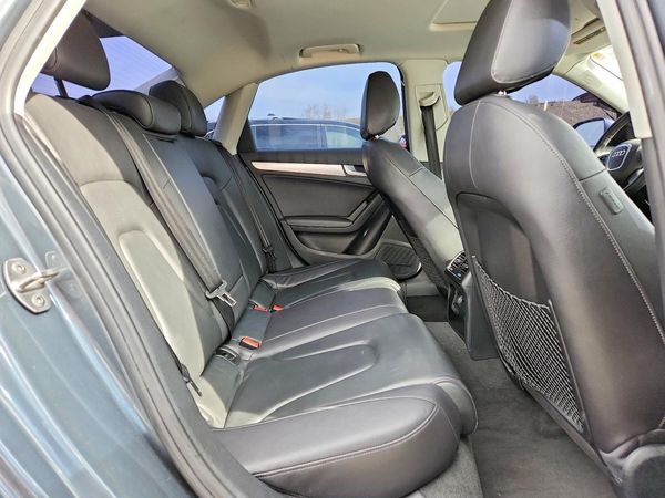 2012 AUDI A4 quattro Premium Plus