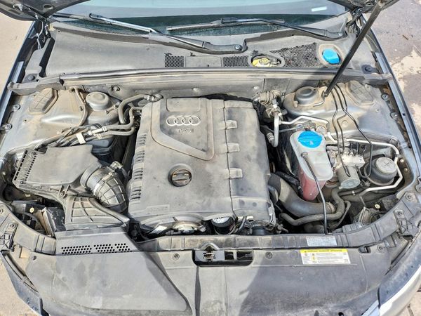 2012 AUDI A4 quattro Premium Plus