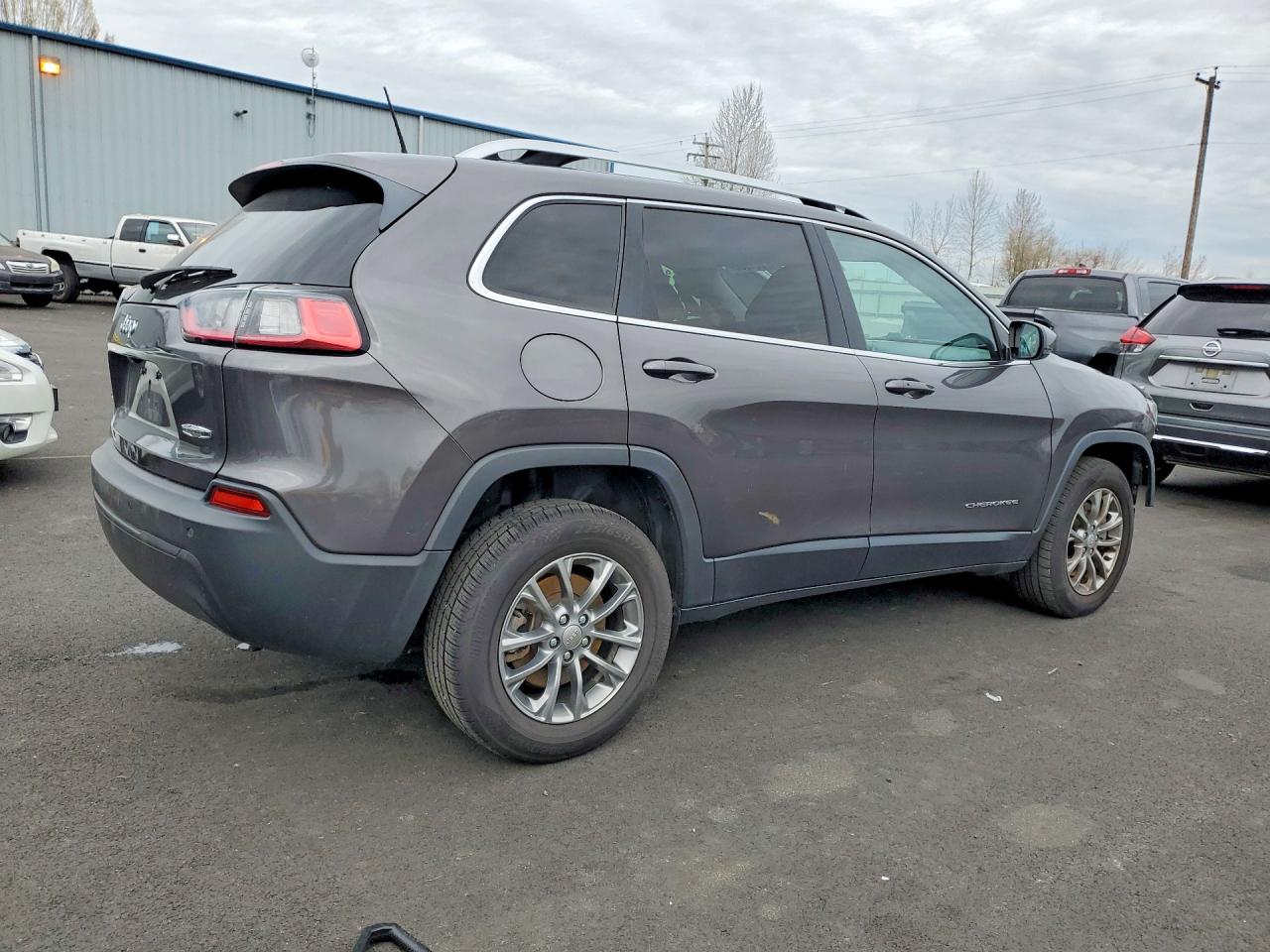 2019 JEEP CHEROKEE LATITUDE PLUS 4X4
