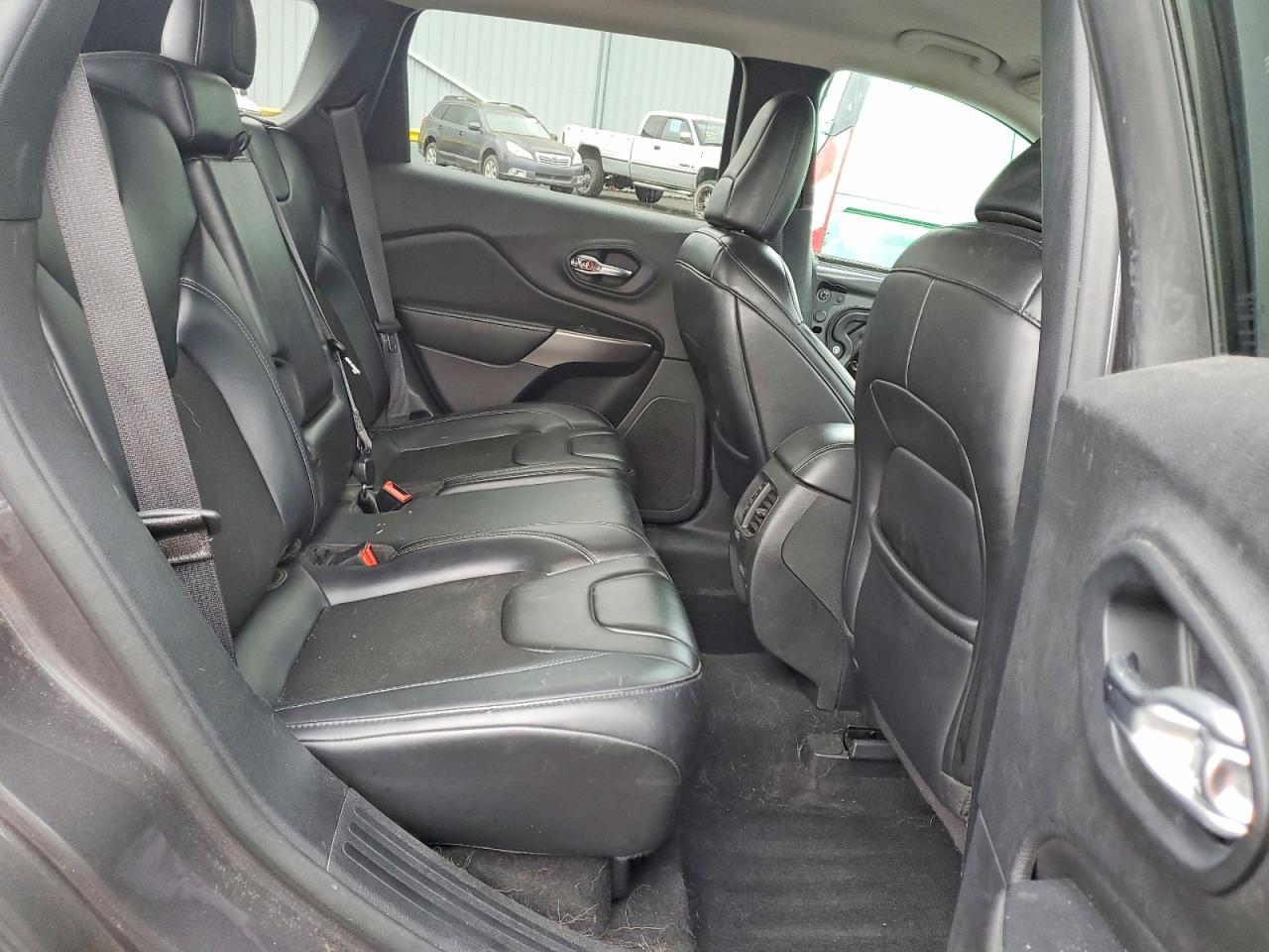 2019 JEEP CHEROKEE LATITUDE PLUS 4X4