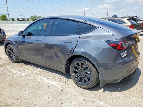 2020 TESLA MODEL Y