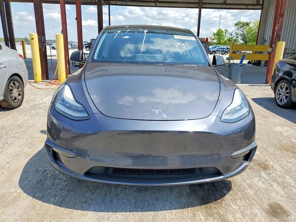 2020 TESLA MODEL Y