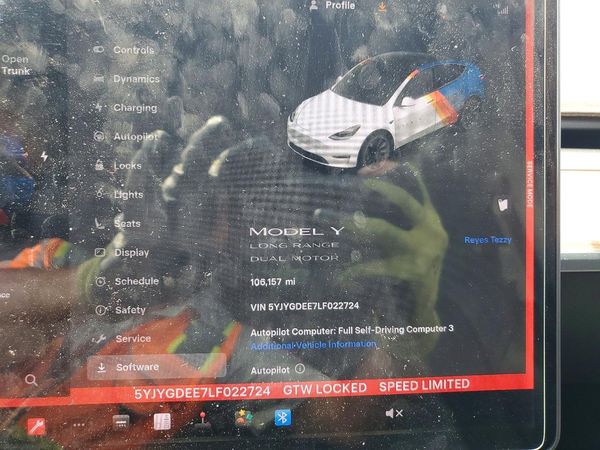 2020 TESLA MODEL Y