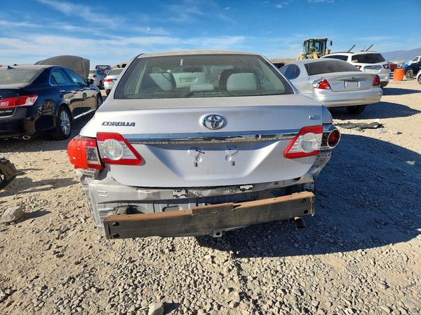 2012 TOYOTA COROLLA