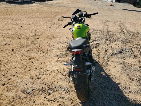 2022 BENELLI 302S
