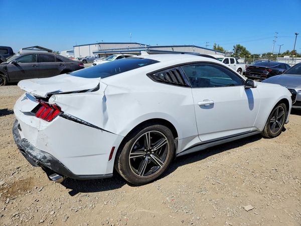 2025 FORD MUSTANG I4