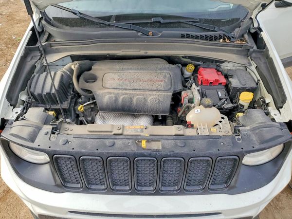 2020 JEEP RENEGADE Latitude, Longitude
