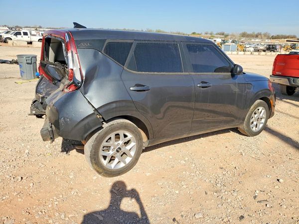 2021 KIA SOUL