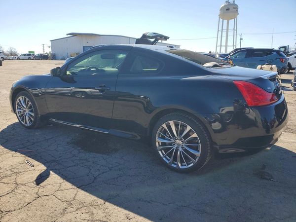 2015 INFINITI Q60 COUPE