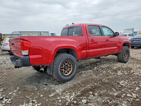 2017 TOYOTA TACOMA