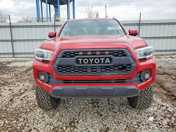 2017 TOYOTA TACOMA