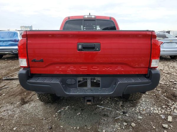 2017 TOYOTA TACOMA