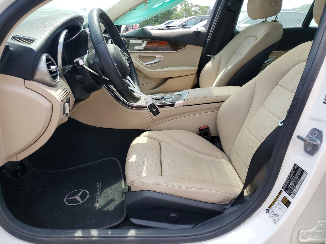 2019 MERCEDES-BENZ C C300