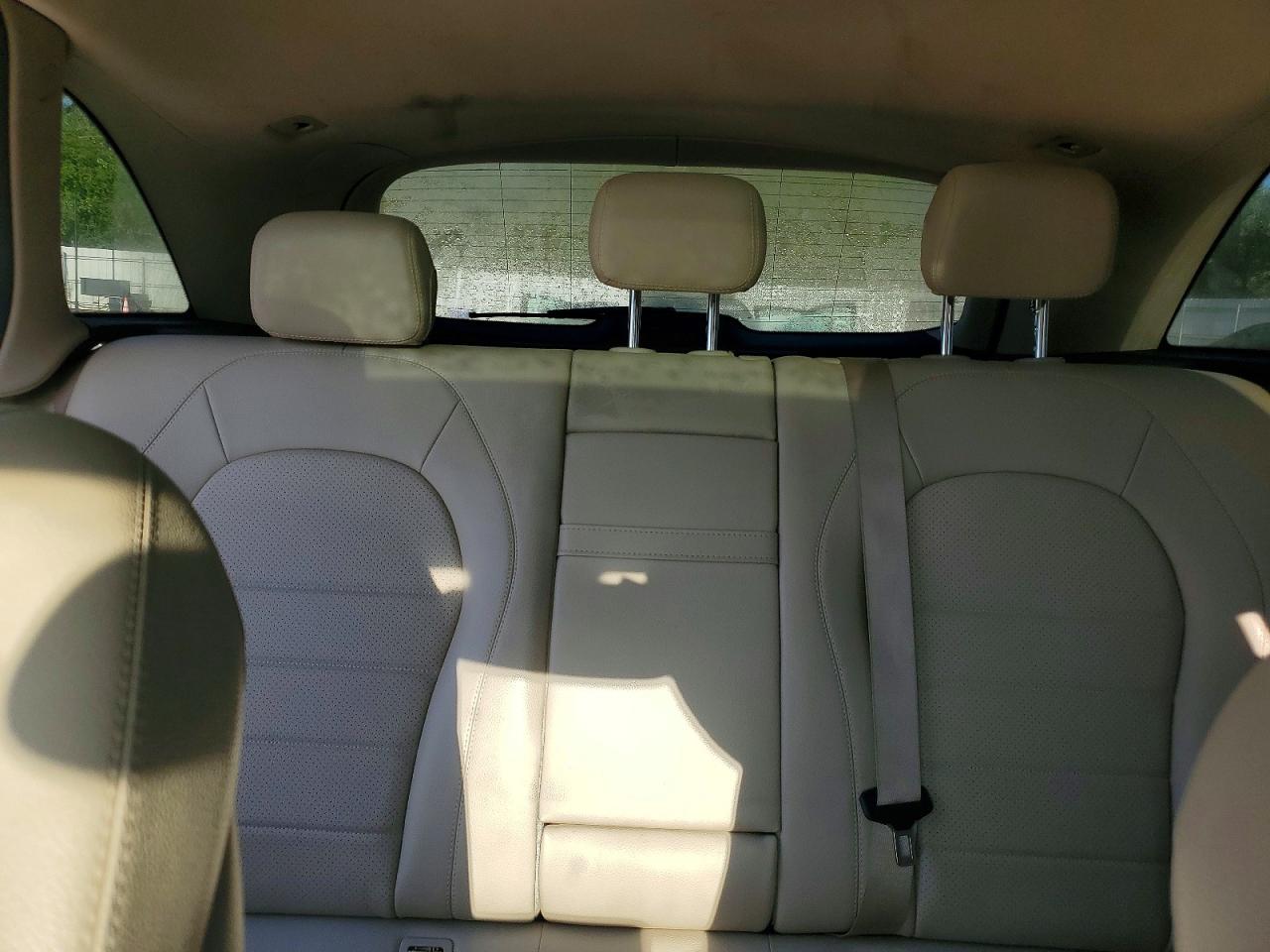 2019 MERCEDES-BENZ GLC GLC 300-4M