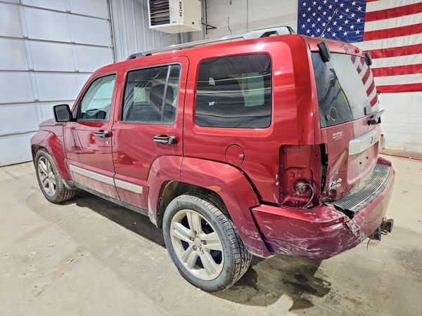 2012 JEEP LIBERTY Jet
