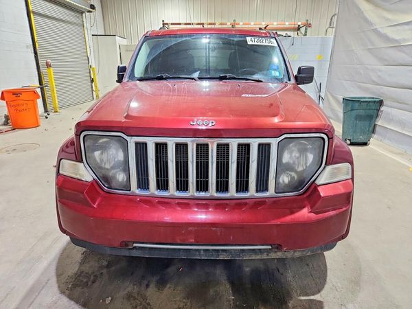 2012 JEEP LIBERTY Jet