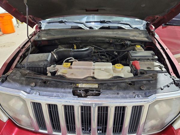 2012 JEEP LIBERTY Jet