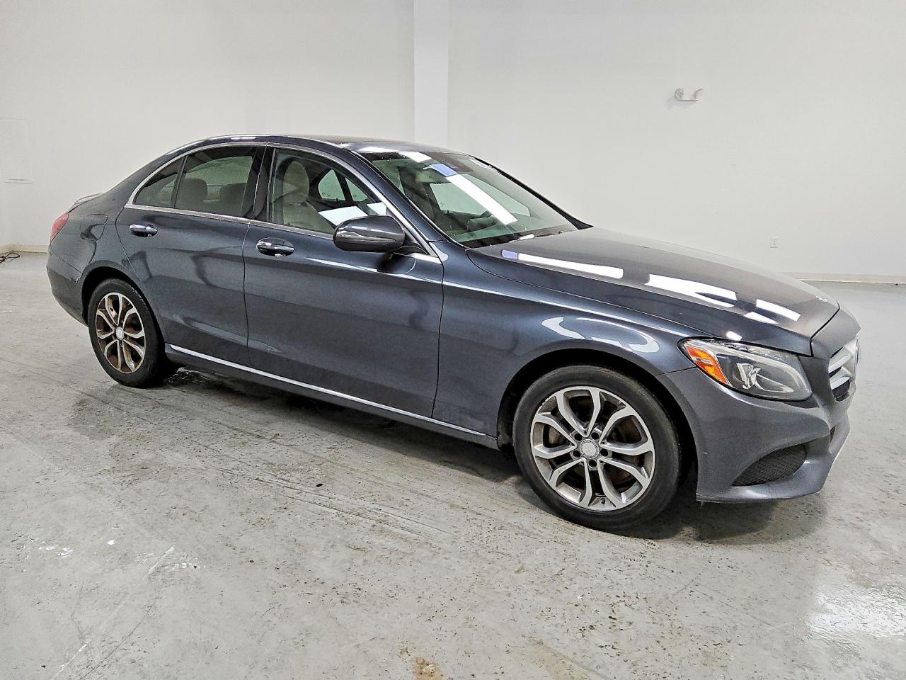 2016 MERCEDES-BENZ C C300-4M