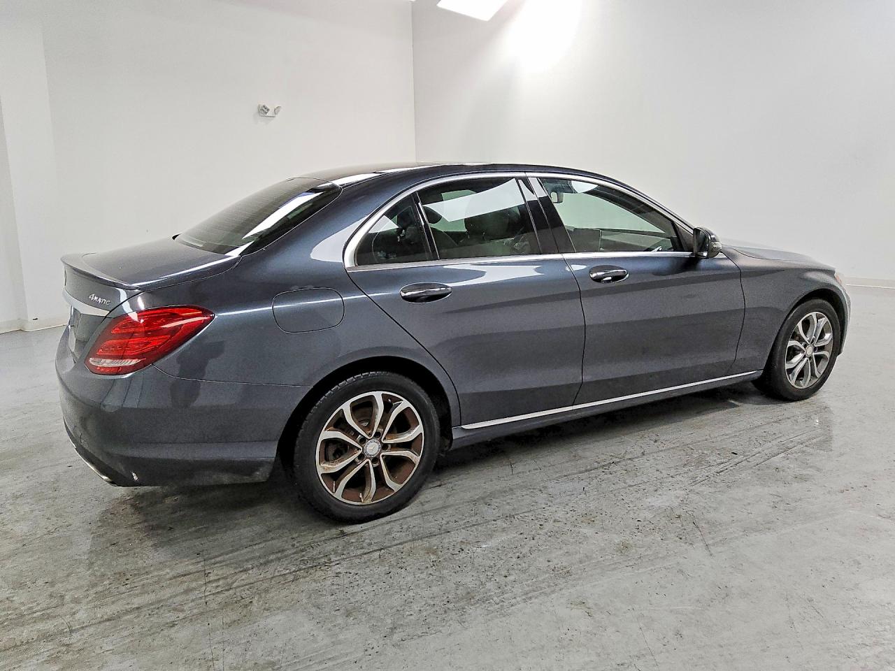 2016 MERCEDES-BENZ C C300-4M