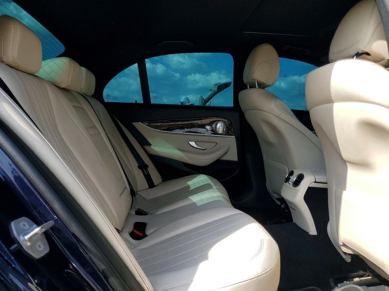 2017 MERCEDES-BENZ E E300-4M