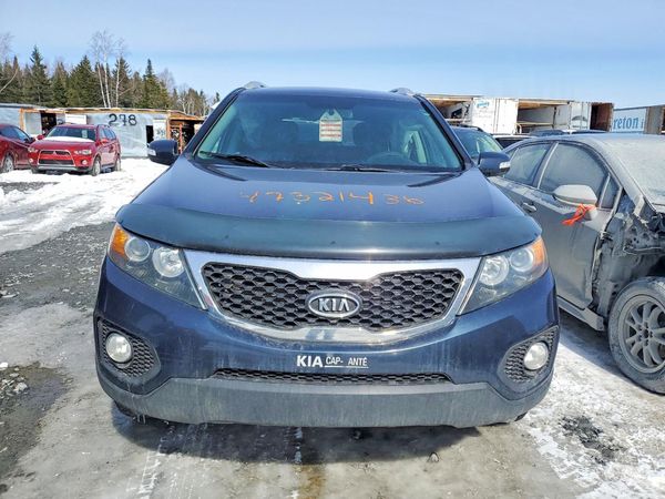 2013 KIA SORENTO Base / LX