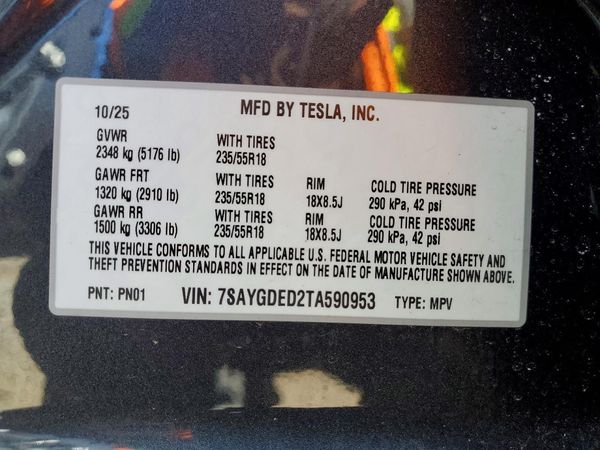 2026 TESLA MODEL Y