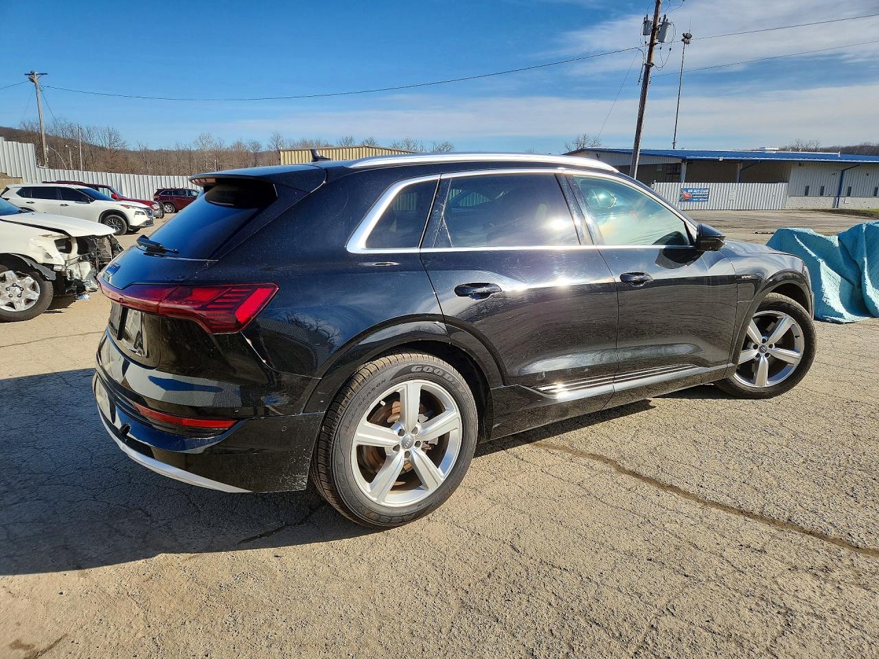 2019 AUDI E-TRON