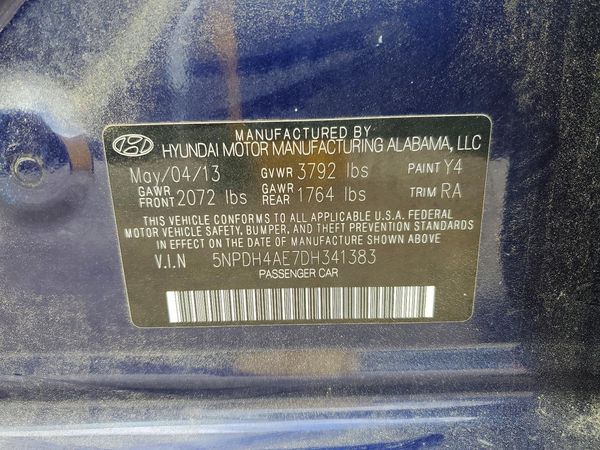 2013 HYUNDAI ELANTRA