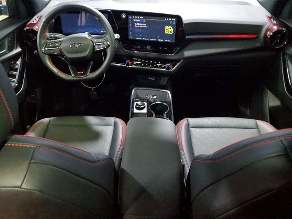 2025 CHEVROLET EQUINOX