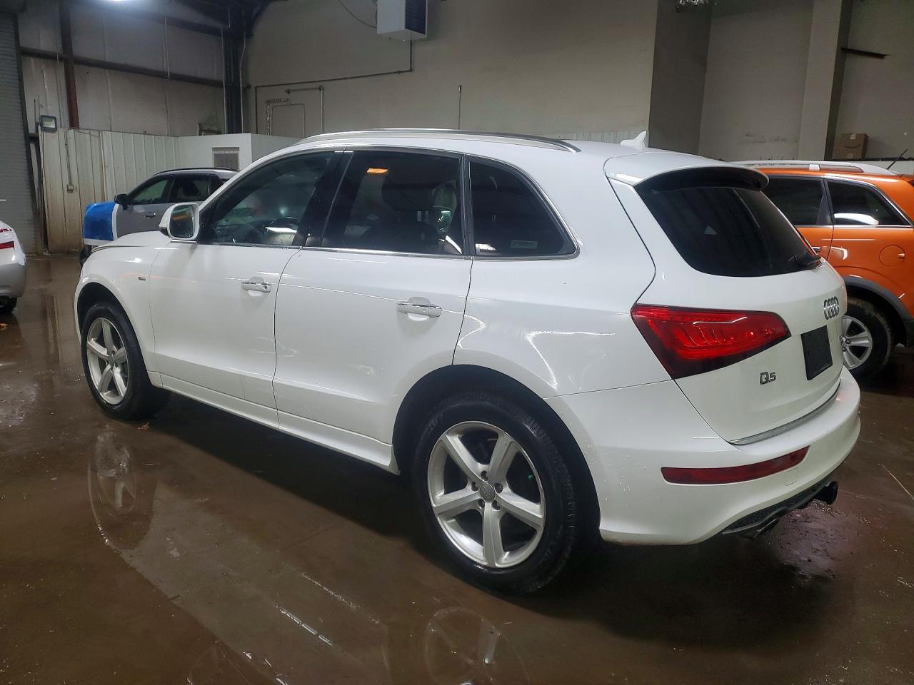 2017 AUDI Q5