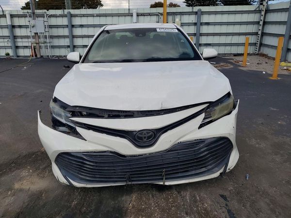 2018 TOYOTA CAMRY LE/SE/XLE/XSE
