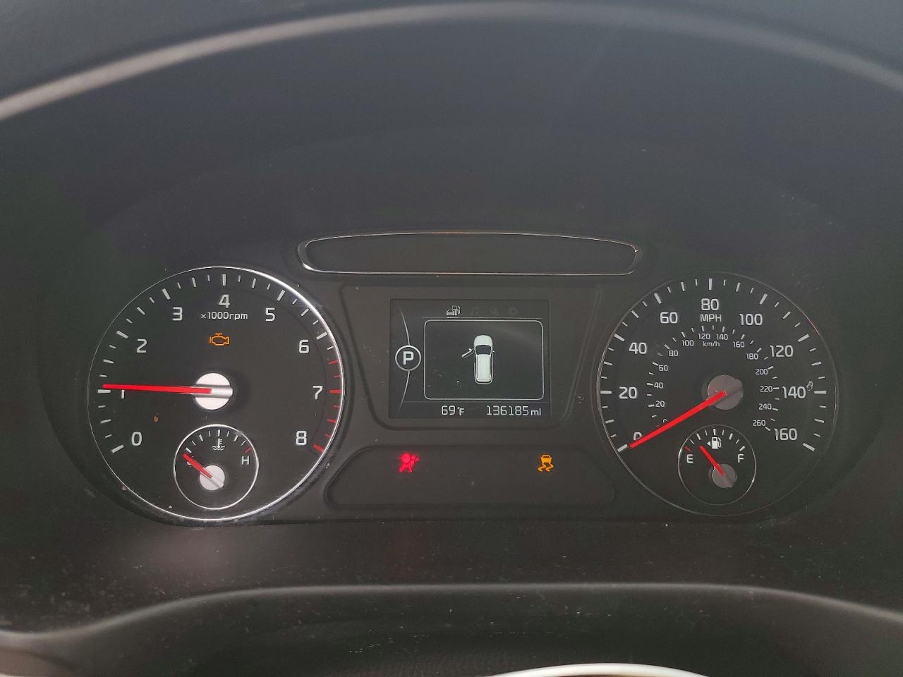 2017 KIA SORENTO L, LX