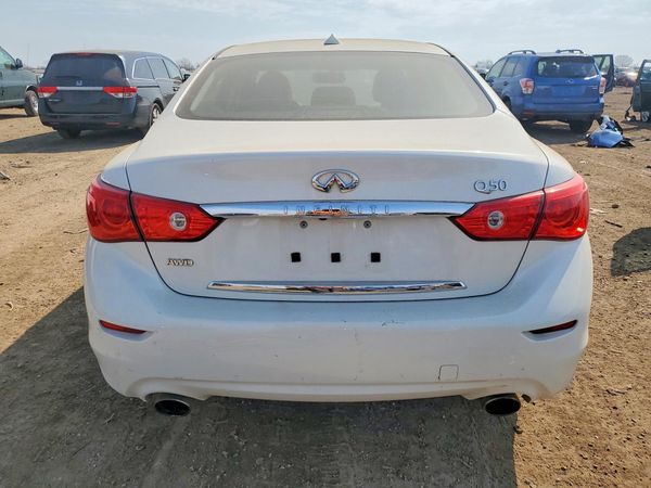 2017 INFINITI Q50