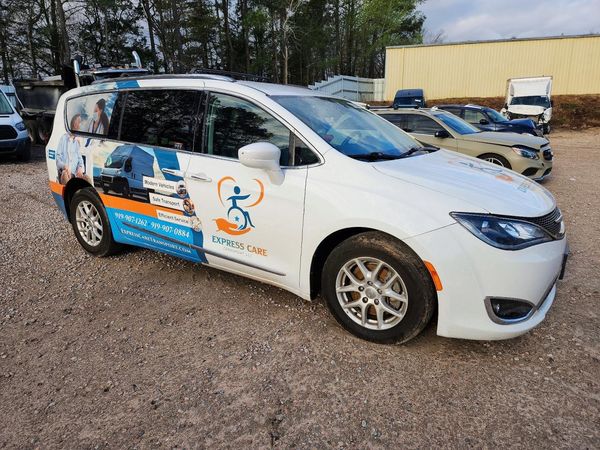2020 CHRYSLER PACIFICA Touring L