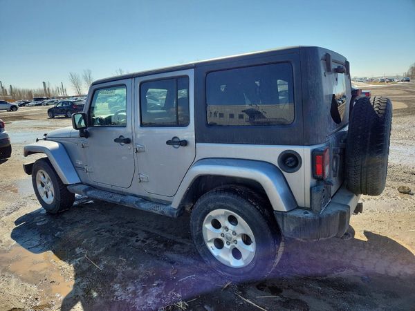 2013 JEEP WRANGLER Sahara