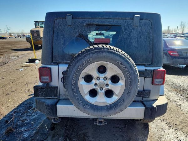 2013 JEEP WRANGLER Sahara