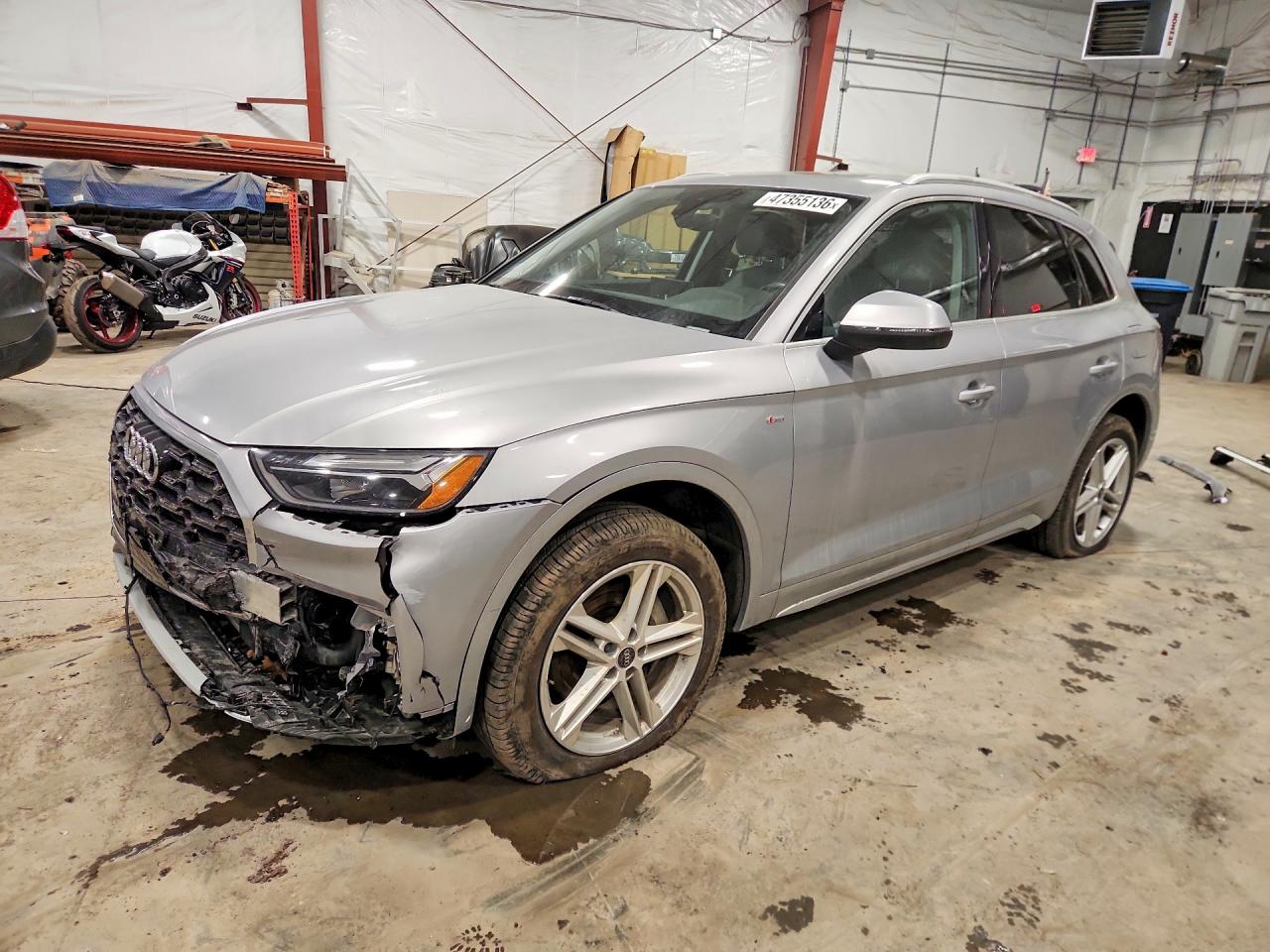 2021 AUDI Q5 E