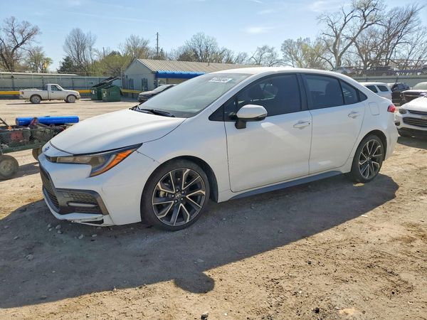 2022 TOYOTA COROLLA