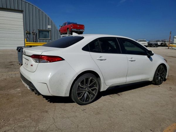 2022 TOYOTA COROLLA