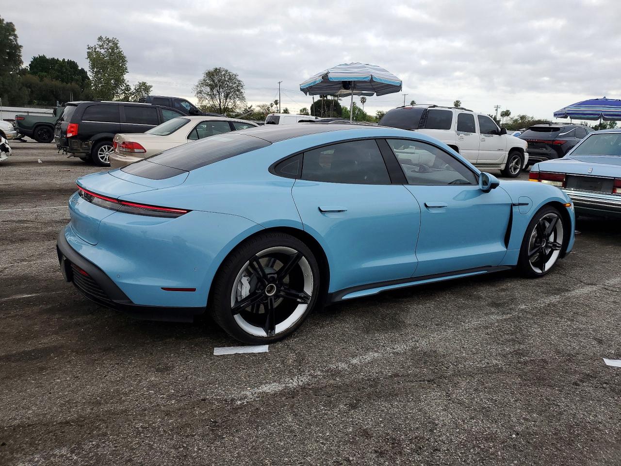 2024 PORSCHE TAYCAN 4S