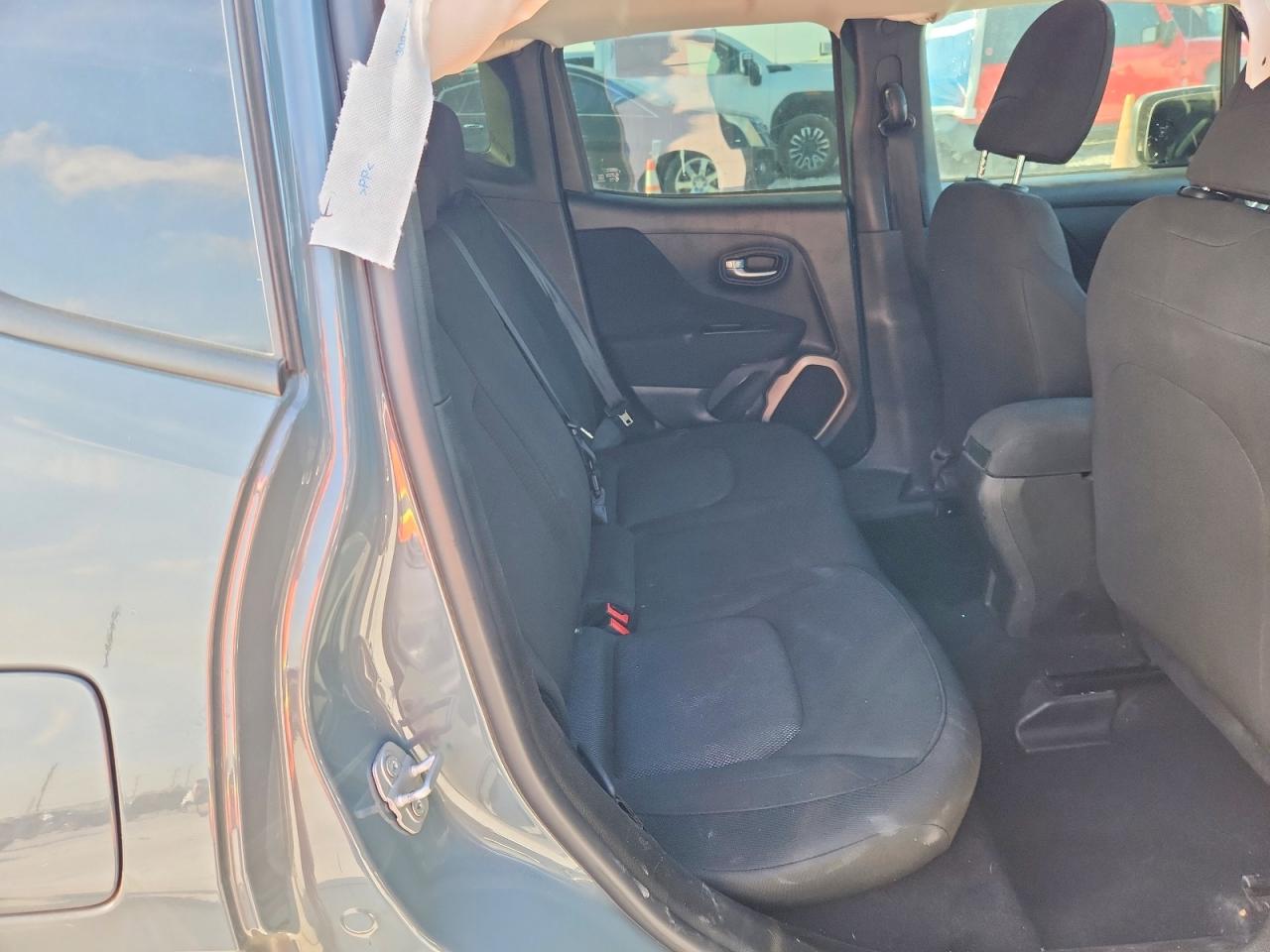 2017 JEEP RENEGADE SPORT 4X2