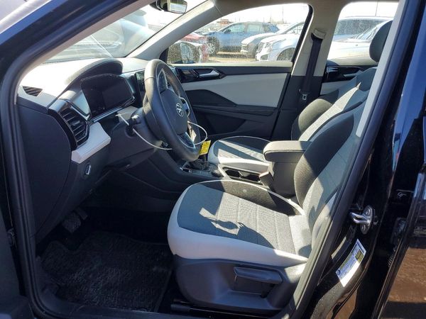 2025 VOLKSWAGEN TAOS 4Motion S
