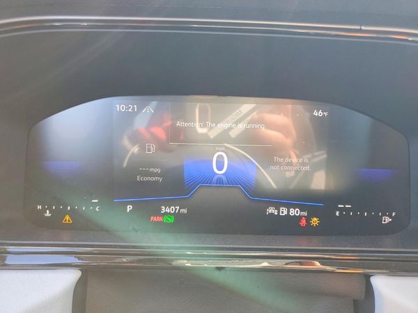 2025 VOLKSWAGEN TAOS 4Motion S
