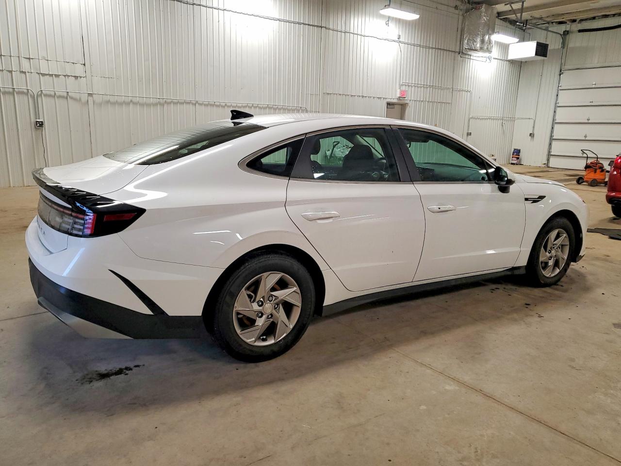 2025 HYUNDAI SONATA SE