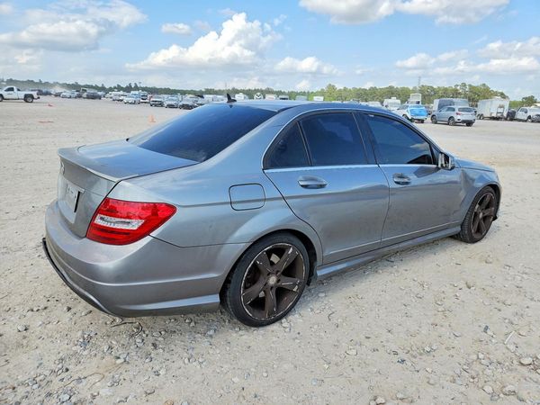 2014 MERCEDES-BENZ 250C